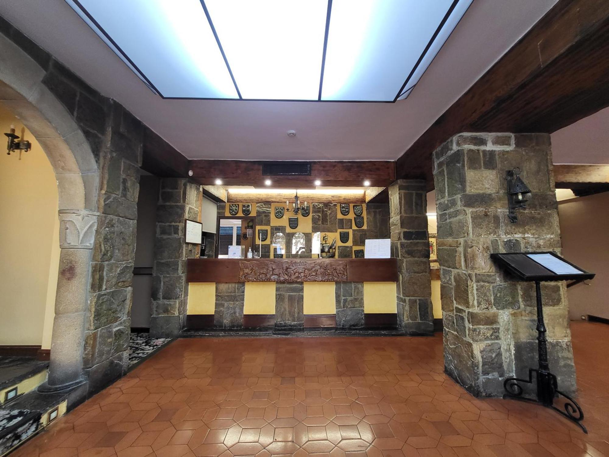 Hotel Leonor Miron Soria Exterior photo