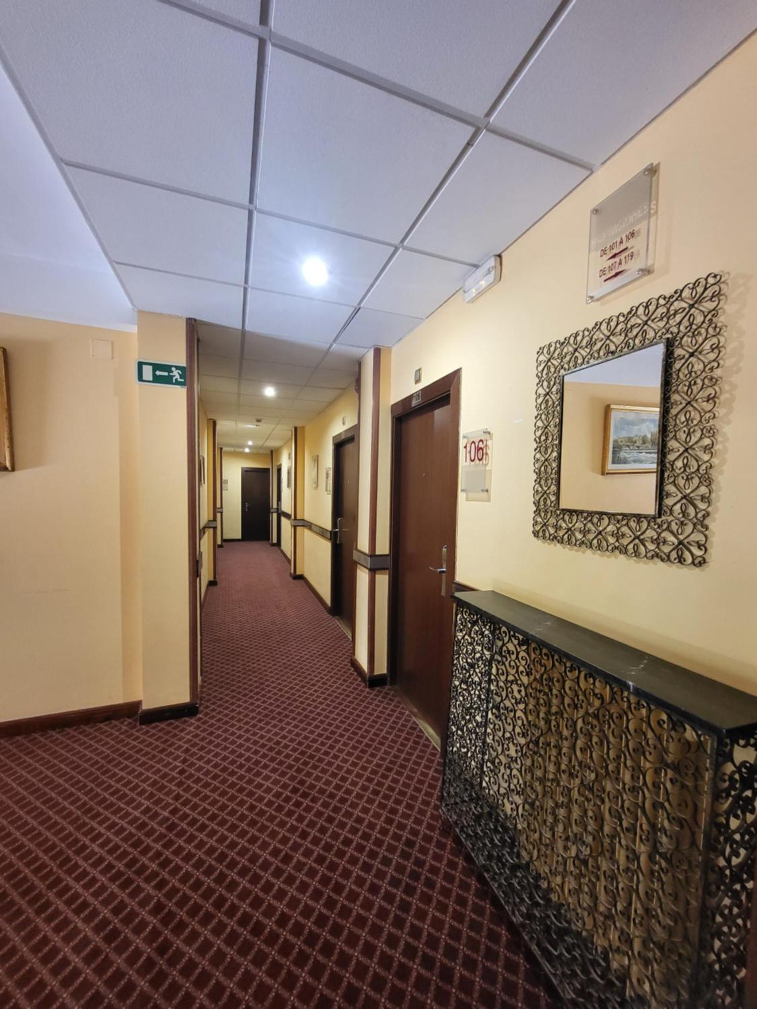 Hotel Leonor Miron Soria Exterior photo