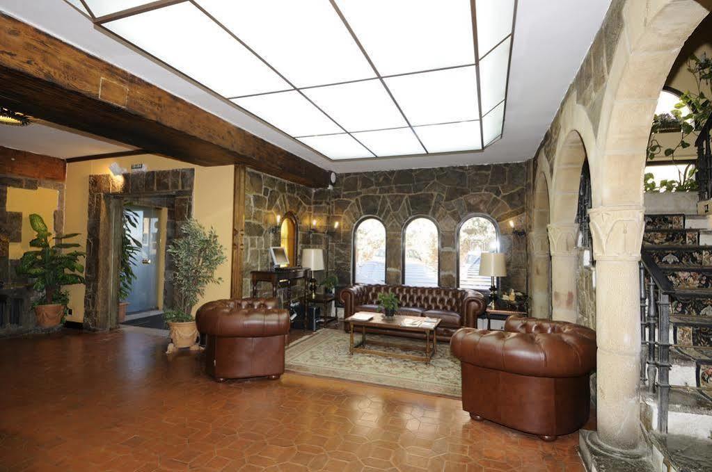 Hotel Leonor Miron Soria Exterior photo